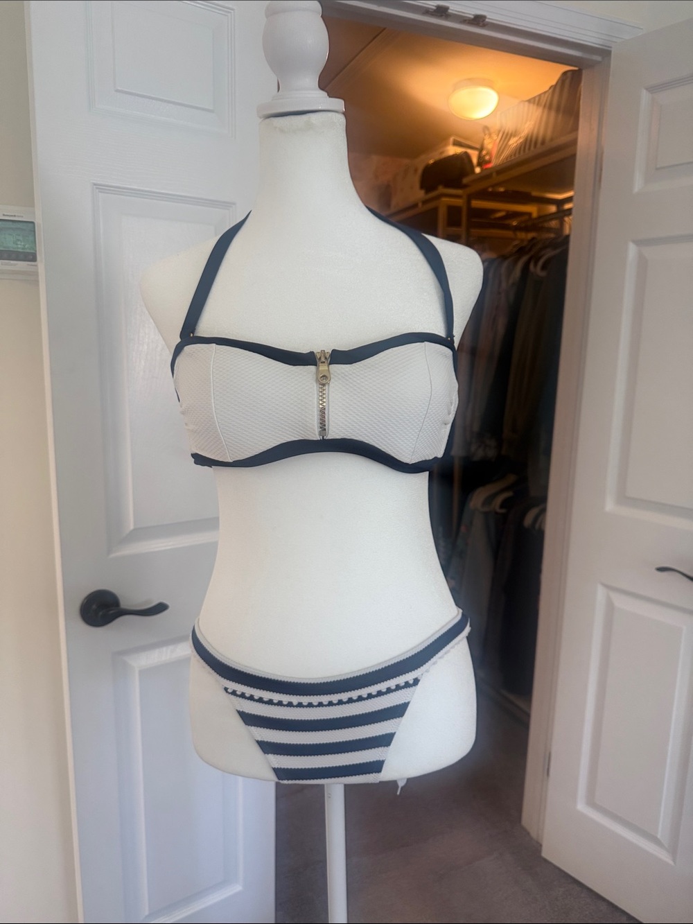 Heidi Klein White and Navy Blue Textured Zip-Front Bikini